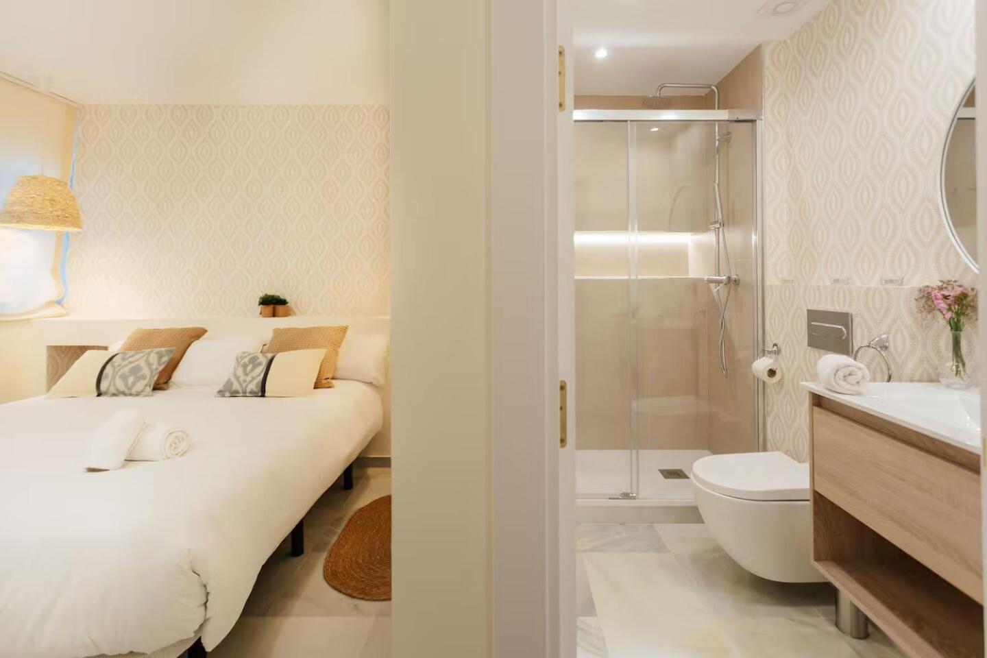 Reformed And Comfy- 2Bd 2Bth- Arenal Apartment Севиля Екстериор снимка